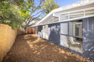 575 East Meadow, Palo Alto, CA
