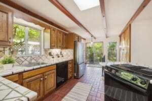 3057 South Court, Palo Alto, CA